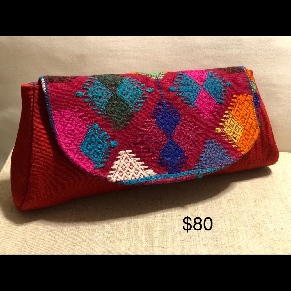 Unique Clutch - image 1